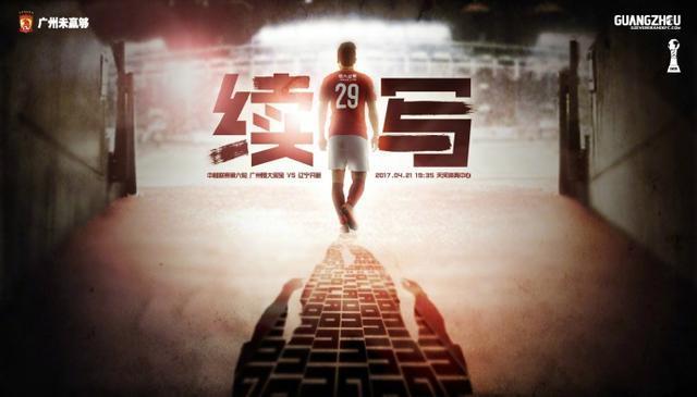 海瑟薇与老公海边兴奋游玩 手越胯下柔韧性超好 2014-04-22 加利福尼亚州当地时间19日，安妮·海瑟薇与老公亚当·舒曼现身海边游玩，由于海瑟薇超爱大海，所以他俩经常三天两头被拍到在海滩戏水。