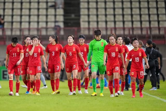 剧集讲述了朝鲜时代逃亡奴婢变身为小姐的独特题材。
