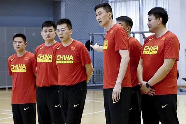 杨子黄圣依海岛婚纱大片被网友疯转，幸福爆棚！